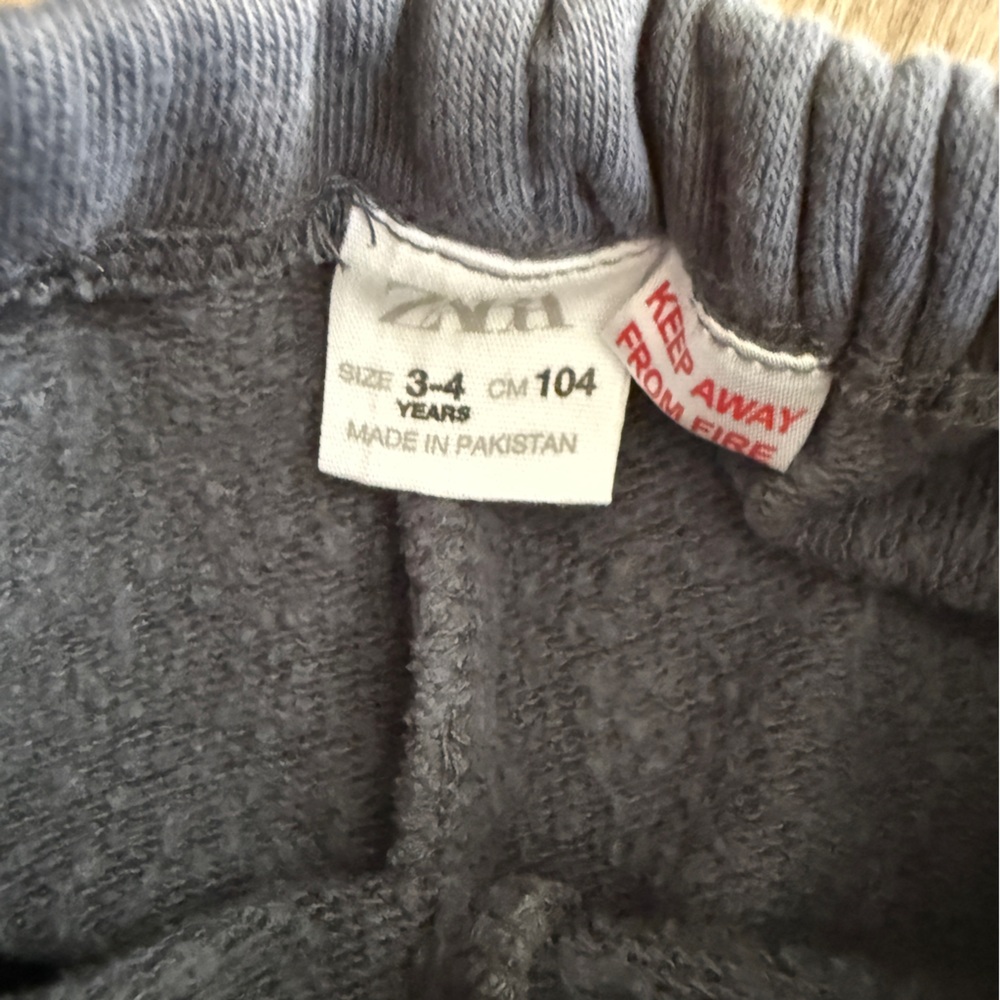 Zara Kids Charcoal Joggers Size 3/4T - Picture 2 of 3
